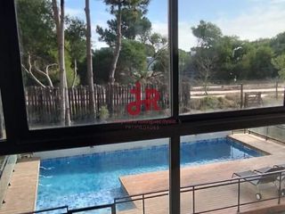 Foto 21 de CODIGO 706 - Casa en alquiler - Costa Esmeralda - PILETA CLIMATIZADA