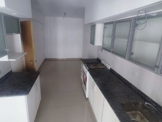 Foto 10 de Departamento en venta en Ramos Mejia Norte