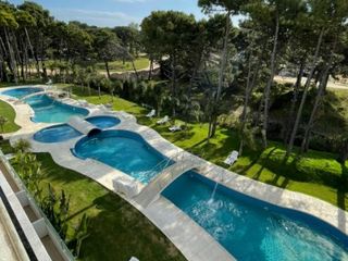 Foto 10 de Departamento en venta en Pinamar