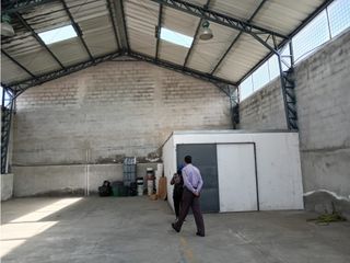 Foto 9 de Amagasi, Galpón en Renta, 370m2, 1 Ambiente