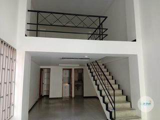 Foto 3 de Oficina en Arriendo Ubicado en Medellín Codigo 10358