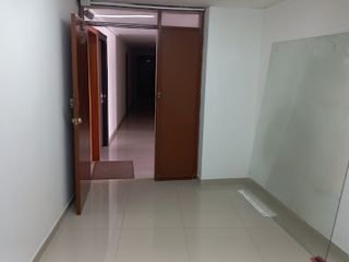 Foto 6 de VENTA de OFICINAS en BOGOTA