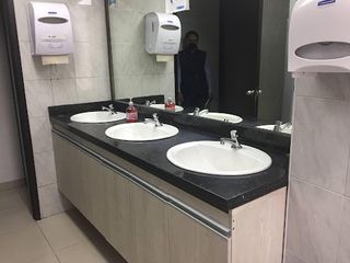 Foto 4 de VENTA de OFICINAS en BOGOTA