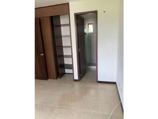 Foto 8 de Venta de apartamento dúplex en Valle del Lili