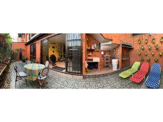 Foto 50 de Venta de Casa en Condominio Ciudad Jardín Sur de Cali