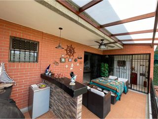 Foto 8 de Venta de Casa en Condominio Ciudad Jardín Sur de Cali