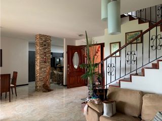 Foto 5 de Venta de Casa en Condominio Ciudad Jardín Sur de Cali