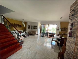 Foto 18 de Venta de Casa en Condominio Ciudad Jardín Sur de Cali