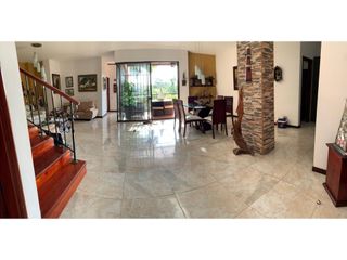 Foto 2 de Venta de Casa en Condominio Ciudad Jardín Sur de Cali