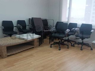 Foto 11 de En Renta oficina moderna de 57 m2 sector Av. 12 de Octubre