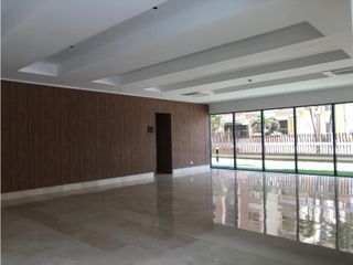 Foto 3 de SE VENDE ESPECTACULAR APTO EN EL GOLF ZONA DE LUJO DE BARRANQUILLA