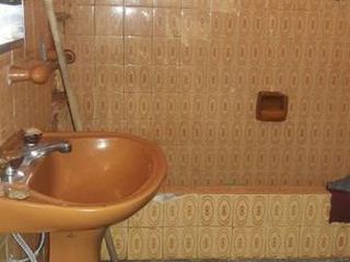 Foto 6 de CASA EN ESQUINA CON POSIBILIDADES COMERCIALES