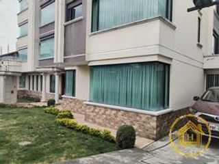 Foto 17 de OPORTUNIDAD Venta de Departamento Duplex de 4 dorm, jardín y bodega, Ponceano Alto norte/Quito.