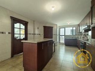 Foto 24 de OPORTUNIDAD Venta de Departamento Duplex de 4 dorm, jardín y bodega, Ponceano Alto norte/Quito.