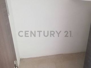 Foto 6 de DE OPORTUNIDAD CASA POMASQUI