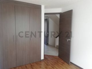 Foto 10 de DE OPORTUNIDAD CASA POMASQUI