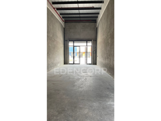 Foto 1 de Local comercial en Almax Center