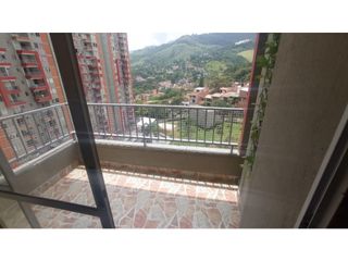 Foto 2 de Vendo  Apartamento en C.R. Curazao en Bello