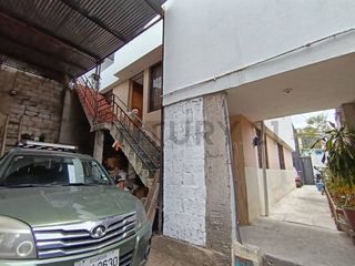 Foto 33 de Vendo Casa Rentera en la Roldos frente al Tuti