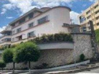 Foto 10 de En Venta Departamento de 4 Hab. Jardines del Batan, La granados Quito