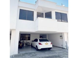 Foto 2 de Venta apartamento Cartago valle Pereira cafetero unidad cerrada ganga extranjeros parque cafe panaca oportunidad rentabilidad gangazo piscina 113 m2