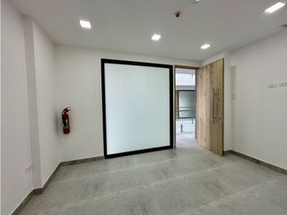 Foto 17 de CONSULTORIO EN ALQUILER EN EDIFICIO UMIÑAMED, BARBASQUILLO MAMTA