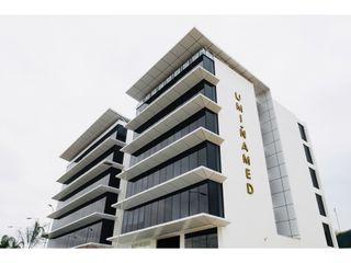 Foto 1 de CONSULTORIO EN ALQUILER EN EDIFICIO UMIÑAMED, BARBASQUILLO MAMTA