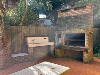 Foto 18 de Casa con Departamento en venta en Valeria del Mar
