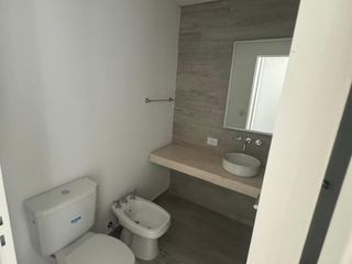 Foto 11 de VENTA DE DEPARTAMENTO DE 2 Amb TERRALAGOS