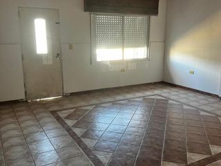 Foto 3 de Gutierrez 1686- casa de 3 dormitorios-