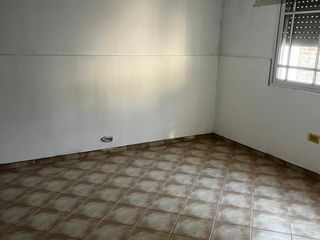 Foto 5 de Gutierrez 1686- casa de 3 dormitorios-