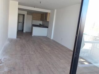 Foto 3 de ESTUDIO / 1 AMB. DIVISIBLE 42 M2 C/BALCON. A ESTRENAR. EDIFICIO CON SUM, SOLARIUM Y PISICINA. EN ALQUILER, LANUSITA. LANUS O.