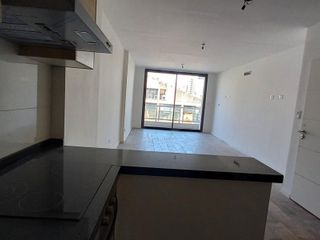 Foto 2 de ESTUDIO / 1 AMB. DIVISIBLE 42 M2 C/BALCON. A ESTRENAR. EDIFICIO CON SUM, SOLARIUM Y PISICINA. EN ALQUILER, LANUSITA. LANUS O.