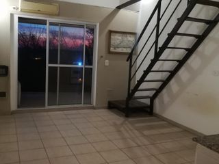 Foto 17 de DEPTO 2 AMB.CON COCHERA TIPO LOFT. AMPLIO SIN EXPENSAS. PISCINA Y PARRILLA EN COMUN TIGRE.