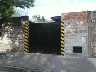 Foto 11 de Galpón en ALQUILER sobre asfalto en buen estado a 5 cuadras de la estación de Glew.