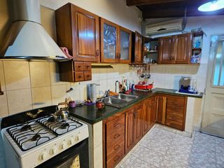 Foto 10 de CASA CON PILETA EN VENTA, SAN CAYETANO, GRAL ROCA