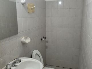 Foto 11 de DEPARTAMENTO 3 AMB CON COCHERA , PLANTA BAJA  , SIN EXPENSAS NI ABL ,COMPLEJO CON PILETA Y PARRILLA EN COMUN TIGRE LINIERS 483