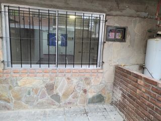 Foto 14 de DEPARTAMENTO 3 AMB CON COCHERA , PLANTA BAJA  , SIN EXPENSAS NI ABL ,COMPLEJO CON PILETA Y PARRILLA EN COMUN TIGRE LINIERS 483
