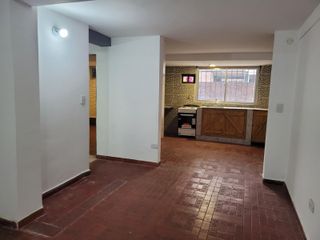 Foto 1 de DEPARTAMENTO 3 AMB CON COCHERA , PLANTA BAJA  , SIN EXPENSAS NI ABL ,COMPLEJO CON PILETA Y PARRILLA EN COMUN TIGRE LINIERS 483