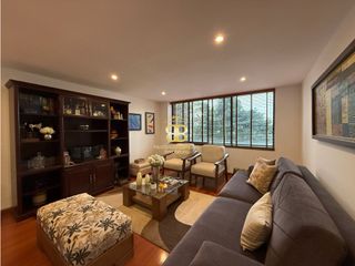 Foto 7 de SE VENDE APARTAMENTO DUPLEX EN NIZA CORDOBA