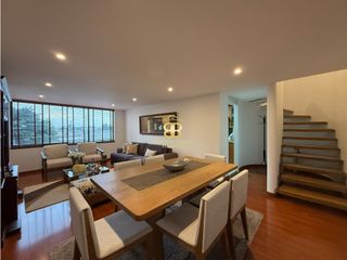 Foto 3 de SE VENDE APARTAMENTO DUPLEX EN NIZA CORDOBA