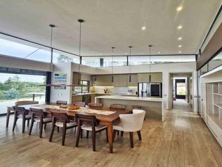 Foto 14 de En venta Casa Moderna de 2 niveles en Condominio, Tenjo, Cundinamarca