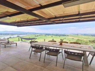Foto 32 de En venta Casa Moderna de 2 niveles en Condominio, Tenjo, Cundinamarca
