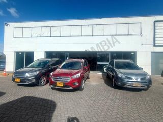 Foto 13 de En Venta Bodega En Gorgonzola, Puente Aranda
