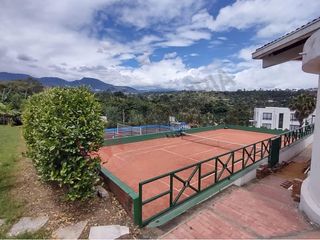 Foto 4 de Moderna Casa Campestre en Venta (condominio) - Silvania- Cundinamarca