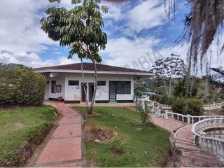 Foto 8 de Moderna Casa Campestre en Venta (condominio) - Silvania- Cundinamarca