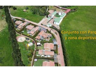 Foto 13 de Hermosa casa para la venta en exclusivo conjunto en Cajicá