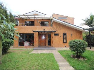 Foto 1 de Hermosa casa para la venta en exclusivo conjunto en Cajicá