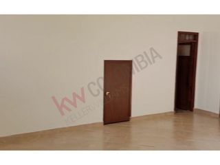 Foto 11 de En Buga - Valle del Cauca, se vende apartamento con local comercial.