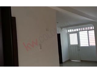 Foto 4 de En Buga - Valle del Cauca, se vende apartamento con local comercial.